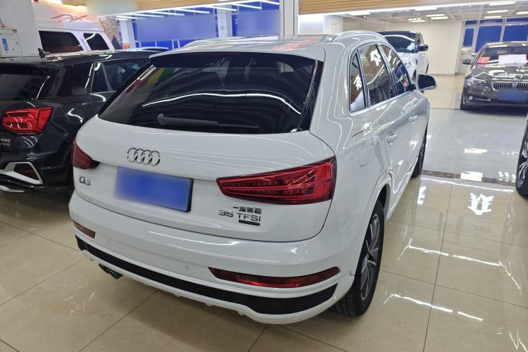 Used Audi Q3 2018 30th Anniversary Edition 35 TFSI quattro all-wheel-drive sport model Exterior 5