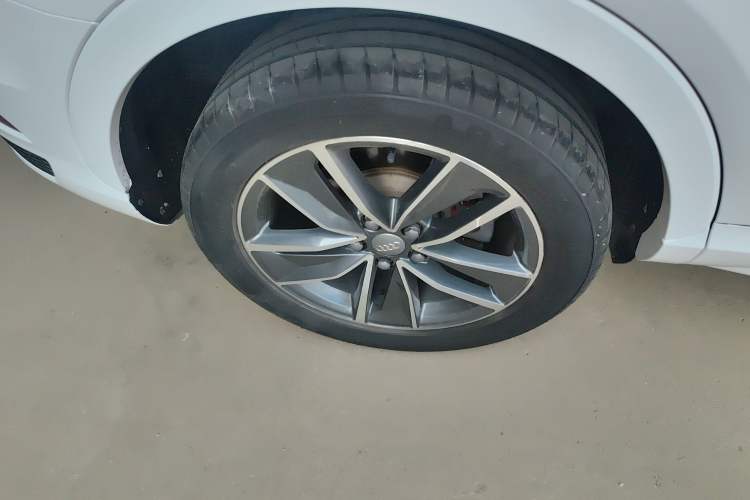 Used Audi Q3 2018 35 TFSI Fashion Edition Collector's Model Exterior 5
