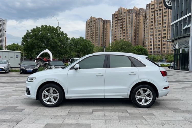 Used Audi Q3 2018 30th Anniversary Edition 30 TFSI Fashion Model Exterior 5