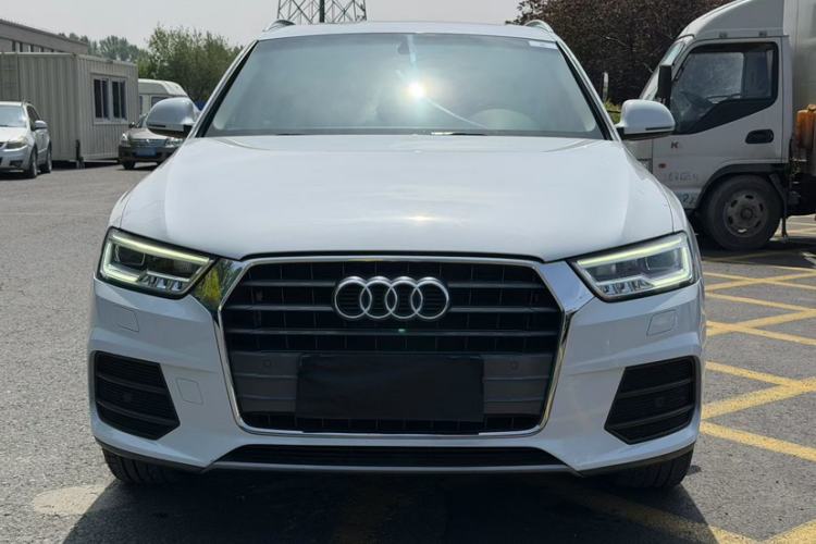 Used Audi Q3 2018 30th Anniversary Edition 30 TFSI Style Model Exterior 6