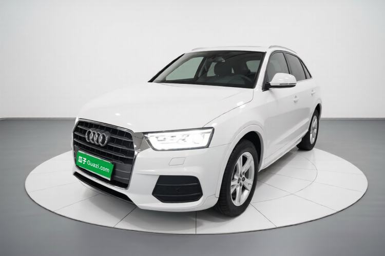 Używany Audi Q3 2018 30th Anniversary Edition 30 TFSI Fashion Model Guazi used car, China used car export, Used car for sale, Used cars, Cheapest cars for sale