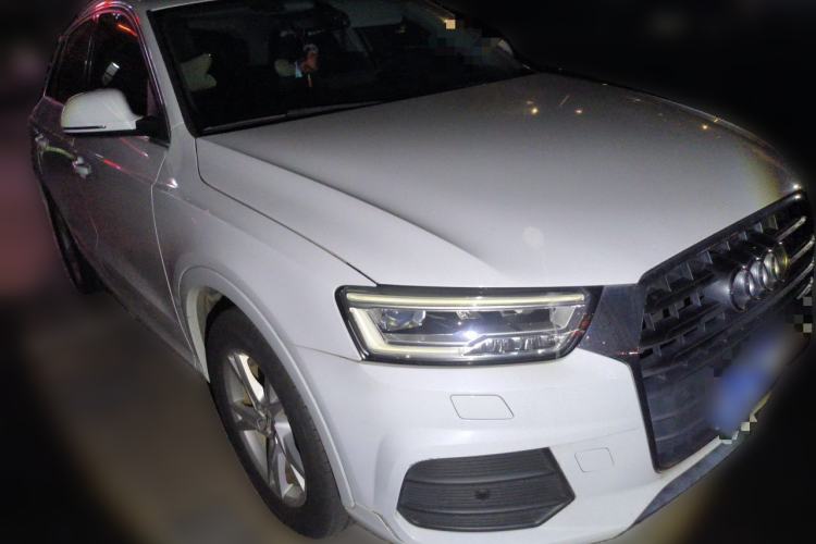 Used Audi Q3 2018 30th Anniversary Edition 30 TFSI Fashion Model Front Right 45 Deg