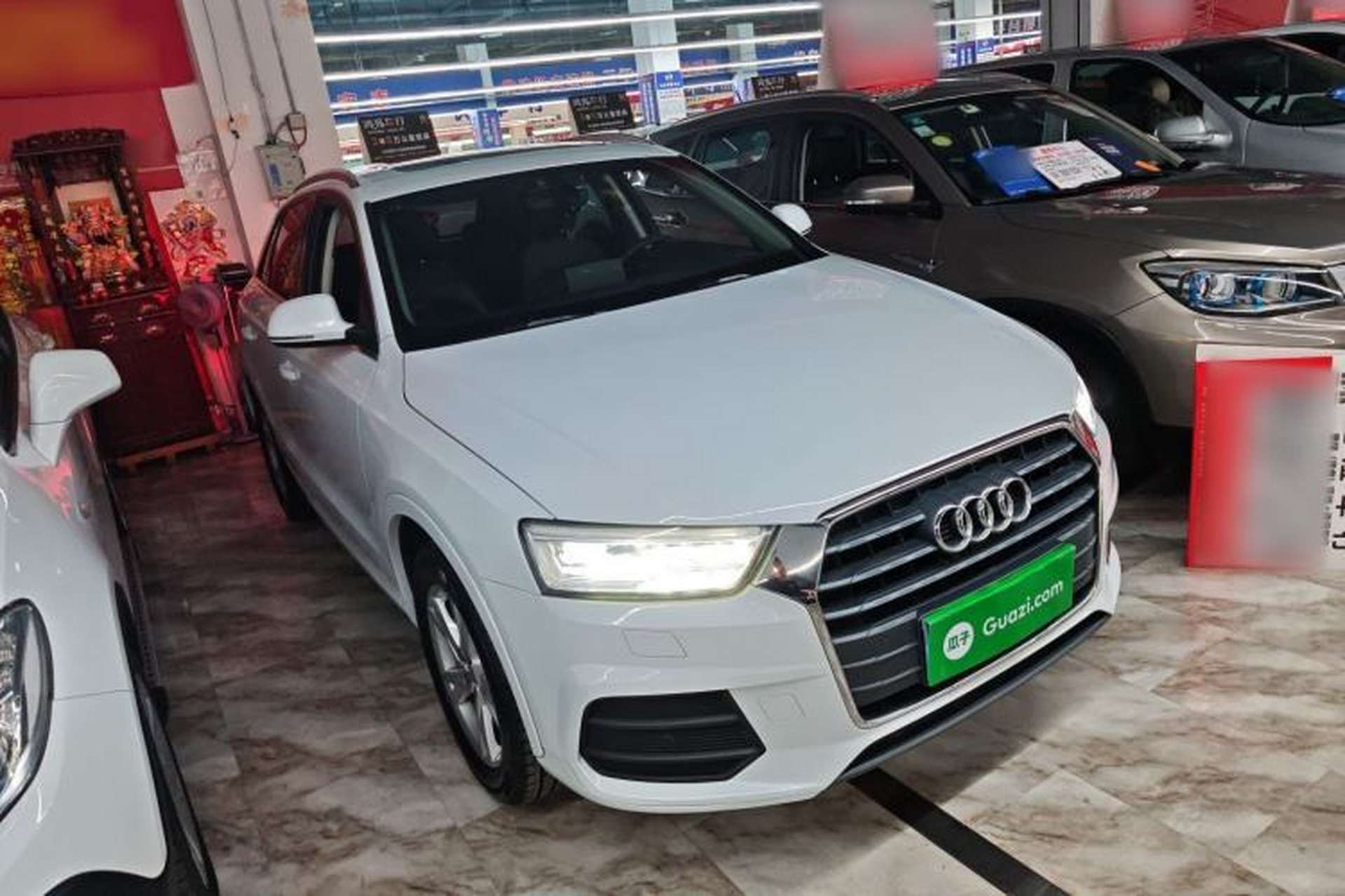 Used Audi Q3 2018 30th Anniversary Edition 30 TFSI Fashion Model Front Right 45 Deg
