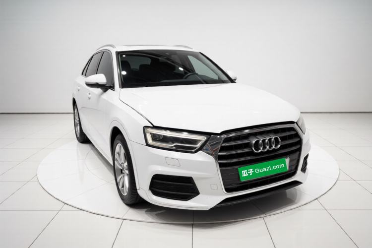 Used Audi Q3 2018 30th Anniversary Edition 30 TFSI Fashion Model Front Right 45 Deg