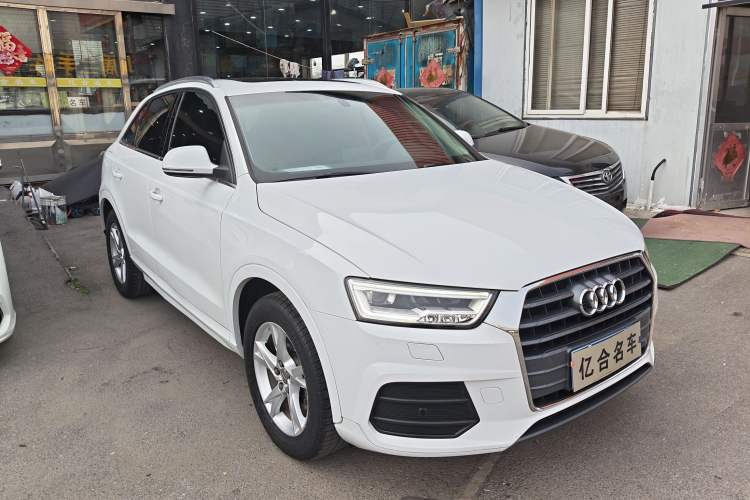 Used Audi Q3 2018 30th Anniversary Edition 30 TFSI Fashion Model Front Right 45 Deg