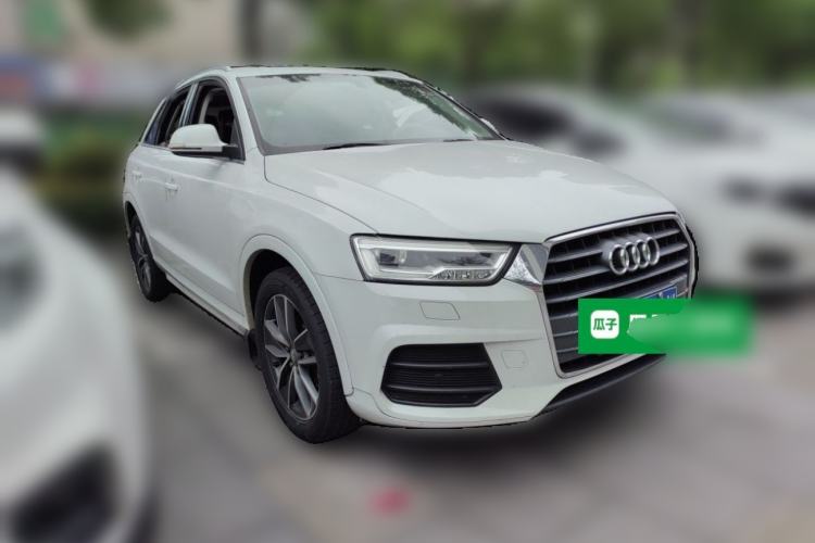 Used Audi Q3 2018 30 TFSI Fashion Edition Collector's Version Front Right 45 Deg