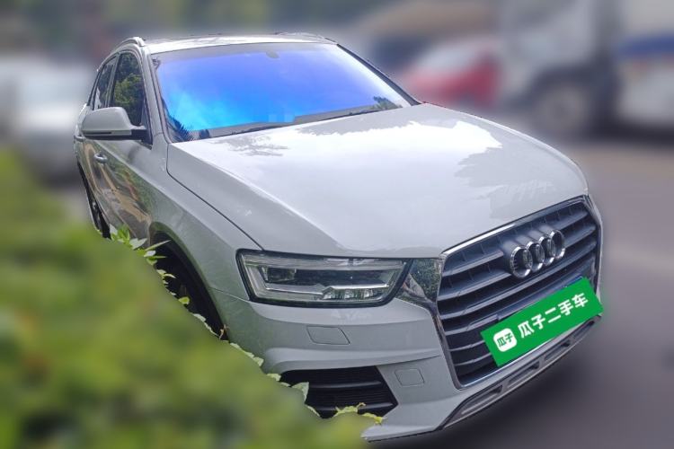 Used Audi Q3 2018 30th Anniversary Edition 30 TFSI Style Model Front Right 45 Deg