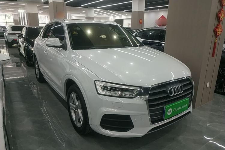 Used Audi Q3 2018 30th Anniversary Edition 30 TFSI Fashion Model Front Right 45 Deg
