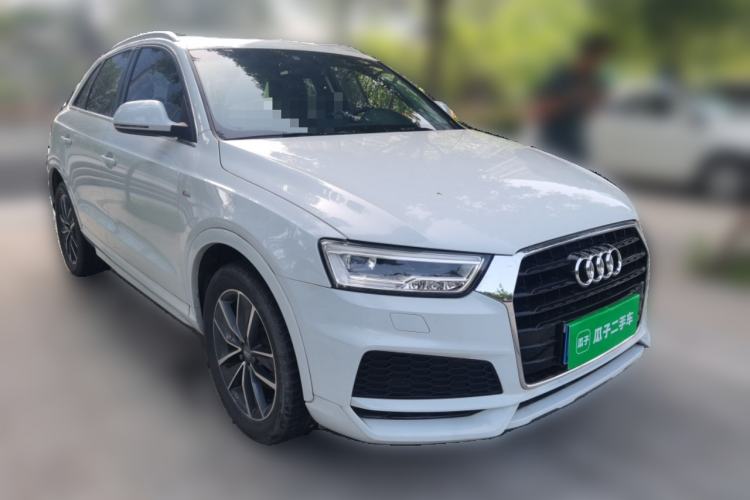 Used Audi Q3 2018 30 TFSI Fashion Edition Collector's Version Front Right 45 Deg