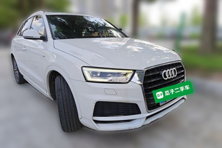 Used Audi Q3 2018 30 TFSI Fashion Edition Collector's Version Front Right 45 Deg