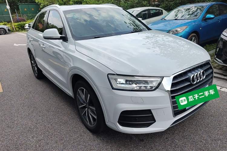 Used Audi Q3 2018 30th Anniversary Edition 35 TFSI Fashion Model Front Right 45 Deg