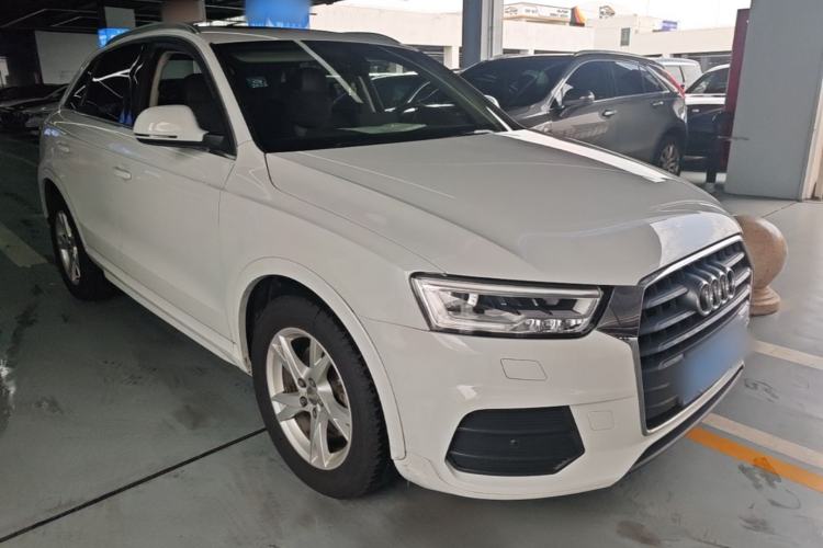 Used Audi Q3 2018 30th Anniversary Edition 35 TFSI Fashion Model Front Right 45 Deg