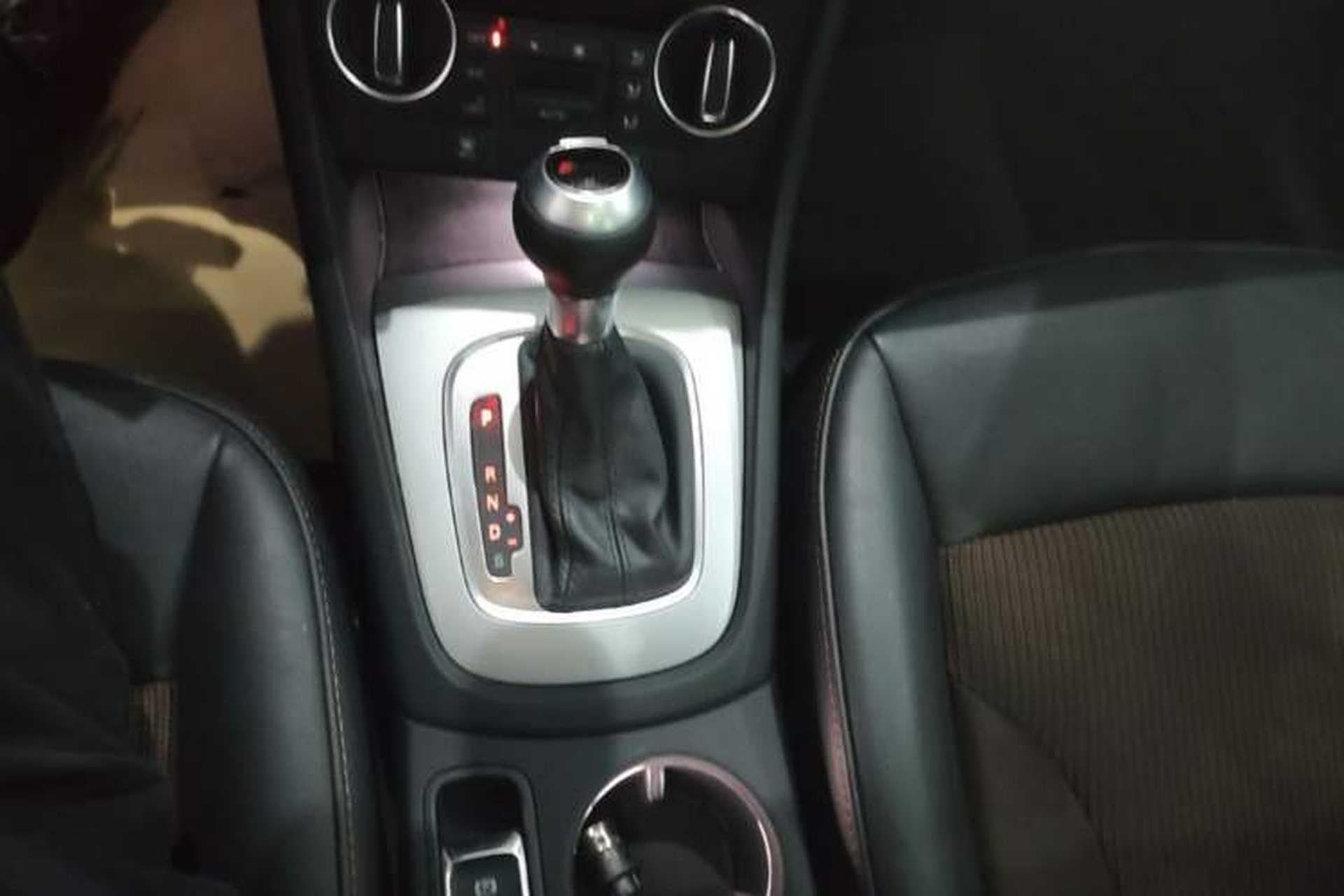 Used Audi Q3 2018 30th Anniversary Edition 30 TFSI Fashion Model Gear Lever