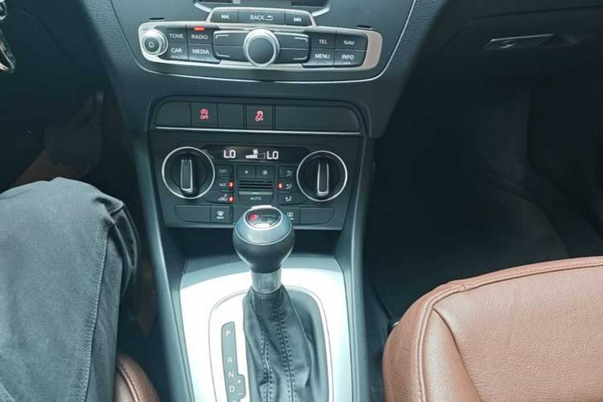 Used Audi Q3 2018 30th Anniversary Edition 30 TFSI Standard Model Gear Lever
