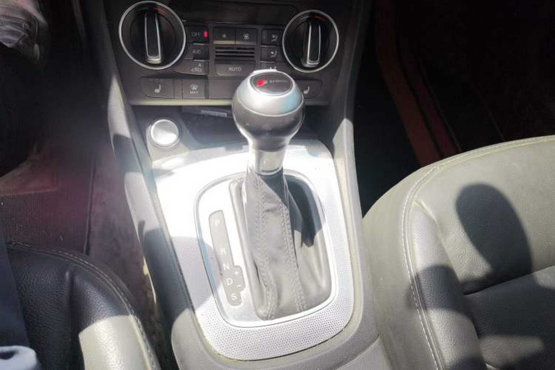 Used Audi Q3 2018 30th Anniversary Edition 30 TFSI Style Model Gear Lever