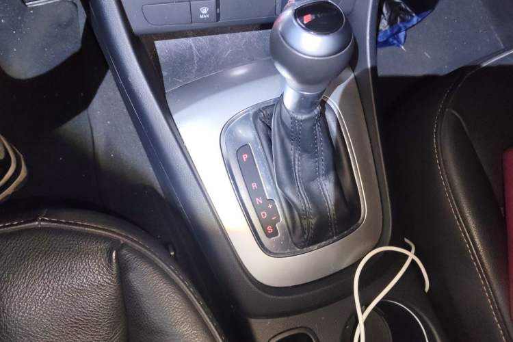 Used Audi Q3 2018 30th Anniversary Edition 30 TFSI Fashion Model Gear Lever