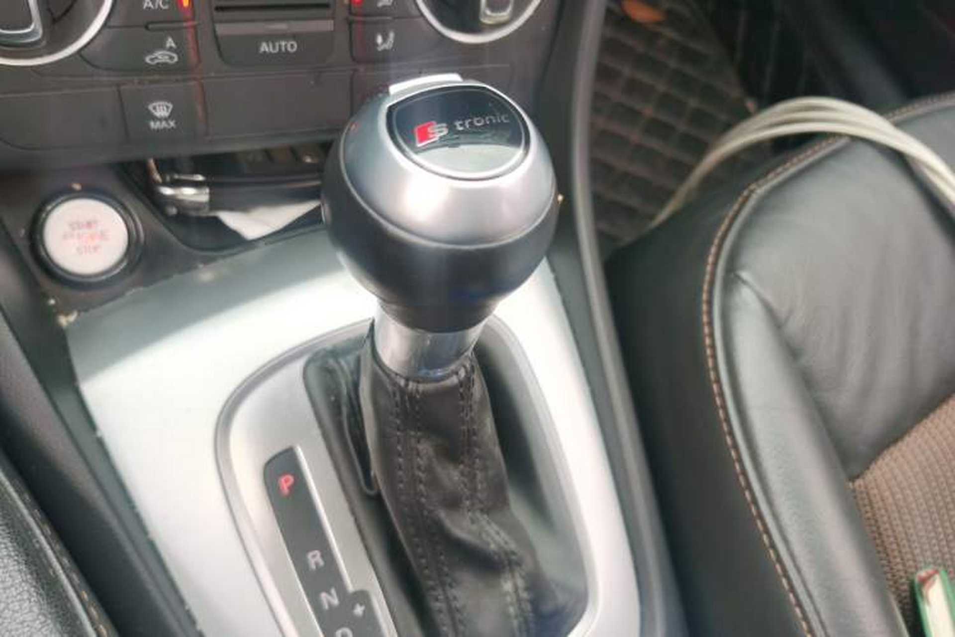 Used Audi Q3 2018 30th Anniversary Edition 35 TFSI Fashion Model Gear Lever