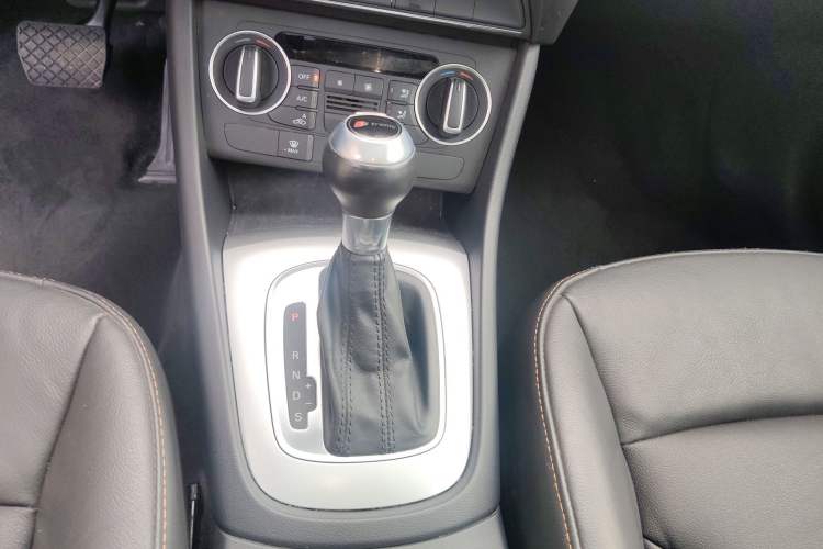 Used Audi Q3 2018 30th Anniversary Edition 35 TFSI Fashion Model Gear Lever