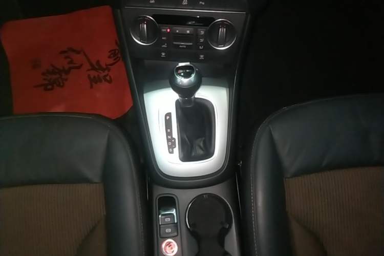 Used Audi Q3 2018 30th Anniversary Edition 30 TFSI Fashion Model Gear Lever
