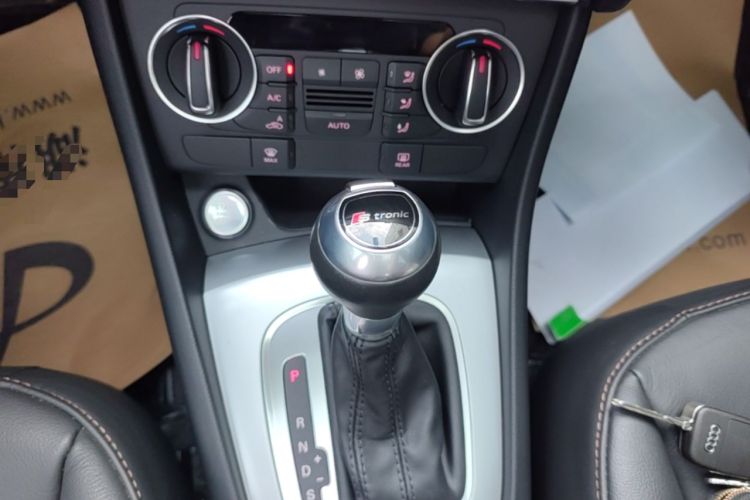 Used Audi Q3 2018 30th Anniversary Edition 35 TFSI Fashion Model Gear Lever