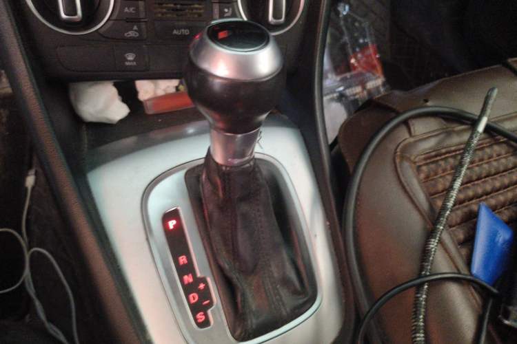 Used Audi Q3 2018 30th Anniversary Edition 30 TFSI Fashion Model Gear Lever