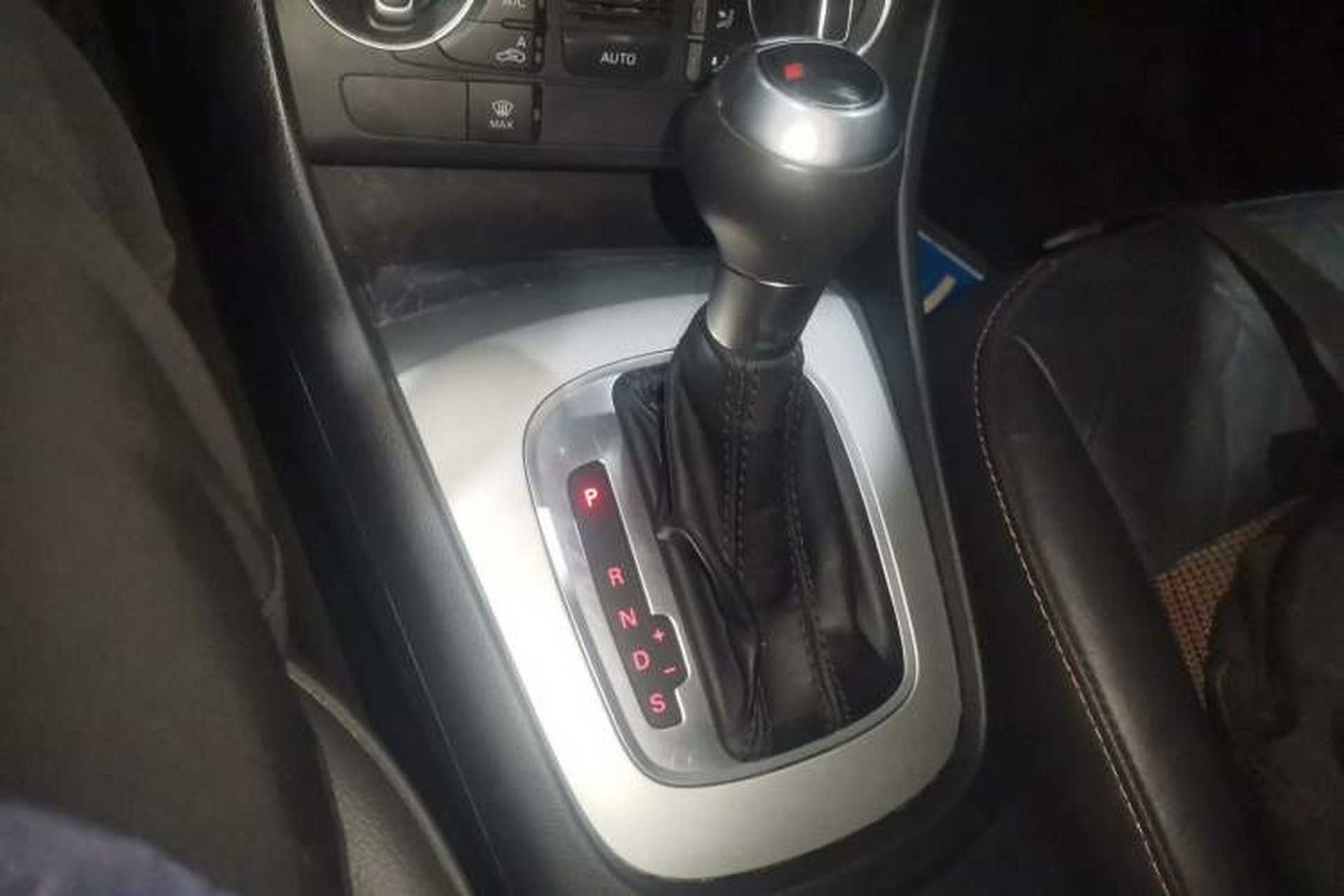 Used Audi Q3 2018 30th Anniversary Edition 35 TFSI Fashion Model Gear Lever