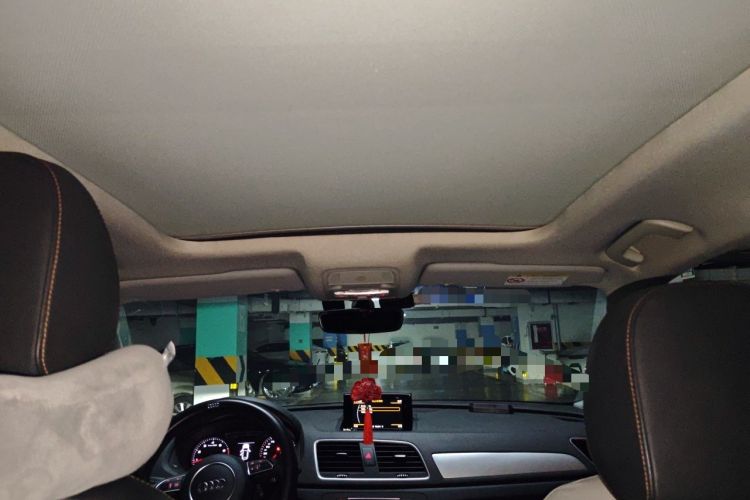 Used Audi Q3 2018 30th Anniversary Edition 30 TFSI Fashion Model Headliner