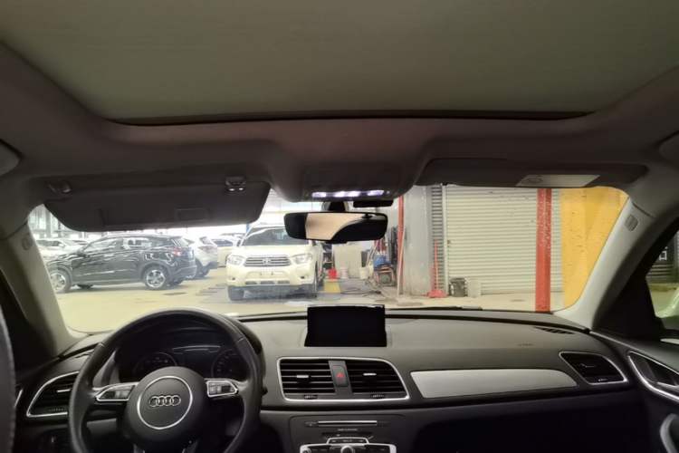 Used Audi Q3 2018 30th Anniversary Edition 30 TFSI Fashion Model Headliner
