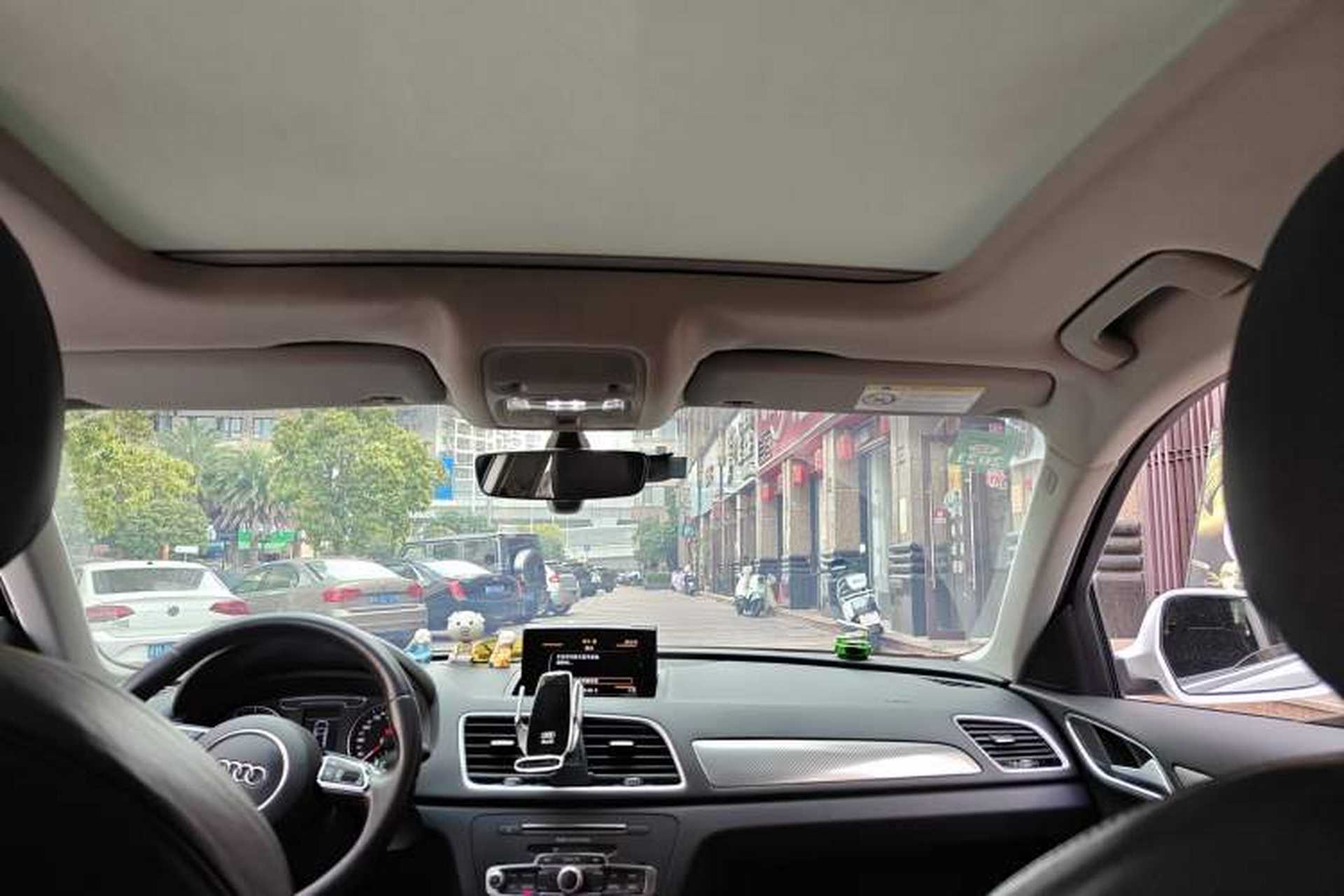 Used Audi Q3 2018 35 TFSI Sport Collection Edition Headliner