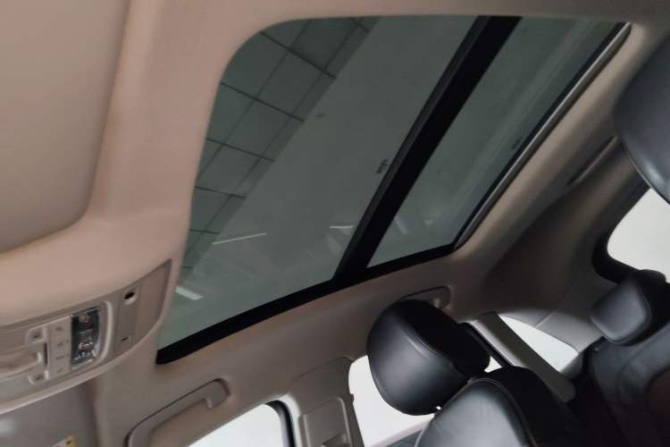 Used Audi Q3 2018 30th Anniversary Edition 35 TFSI Sport Model Headliner