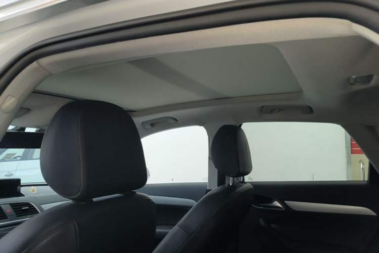 Used Audi Q3 2018 30th Anniversary Edition 30 TFSI Fashion Model Headliner