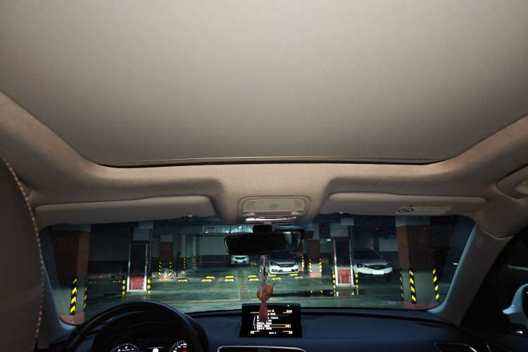 Used Audi Q3 2018 30 TFSI Fashion Edition Collector's Model Headliner