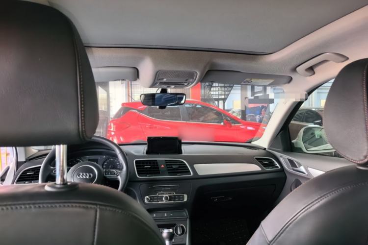 Used Audi Q3 2018 30th Anniversary Edition 30 TFSI Fashion Model Headliner