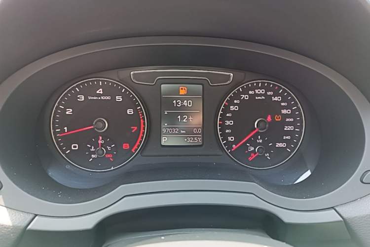 Used Audi Q3 2018 30th Anniversary Edition 30 TFSI Fashion Model Instrument Cluster