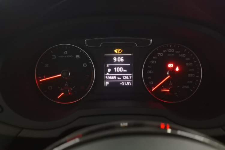 Used Audi Q3 2018 30 TFSI Fashion Edition Collector's Version Instrument Cluster