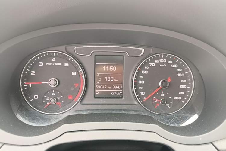 Used Audi Q3 2018 30th Anniversary Edition 35 TFSI Fashion Model Instrument Cluster