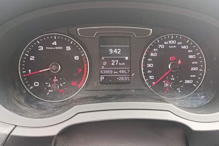 Used Audi Q3 2018 30th Anniversary Edition 30 TFSI Fashion Model Instrument Cluster
