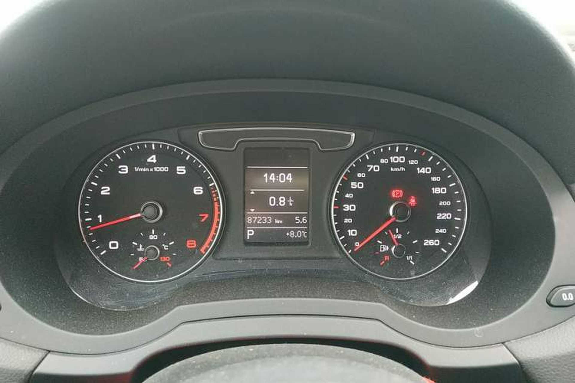 Used Audi Q3 2018 30th Anniversary Edition 30 TFSI Fashion Model Instrument Cluster