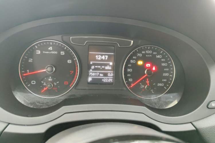 Used Audi Q3 2018 30th Anniversary Edition 30 TFSI Style Model Instrument Cluster