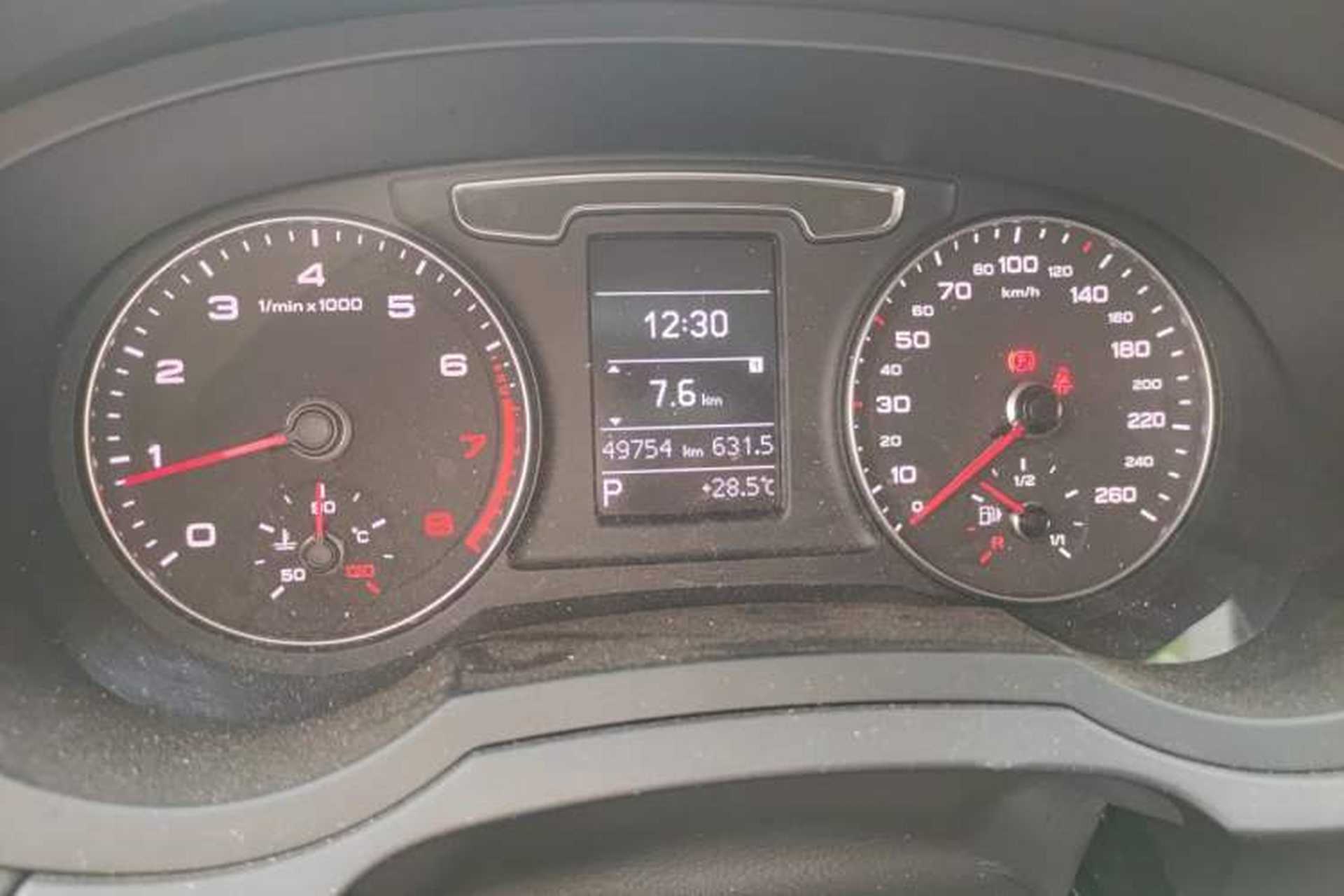 Used Audi Q3 2018 30th Anniversary Edition 30 TFSI Style Model Instrument Cluster
