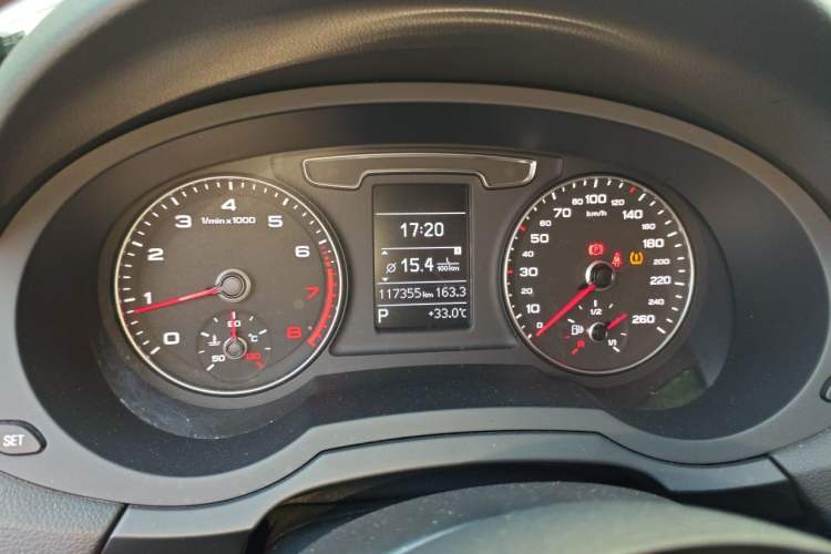 Used Audi Q3 2018 30th Anniversary Edition 30 TFSI Fashion Model Instrument Cluster