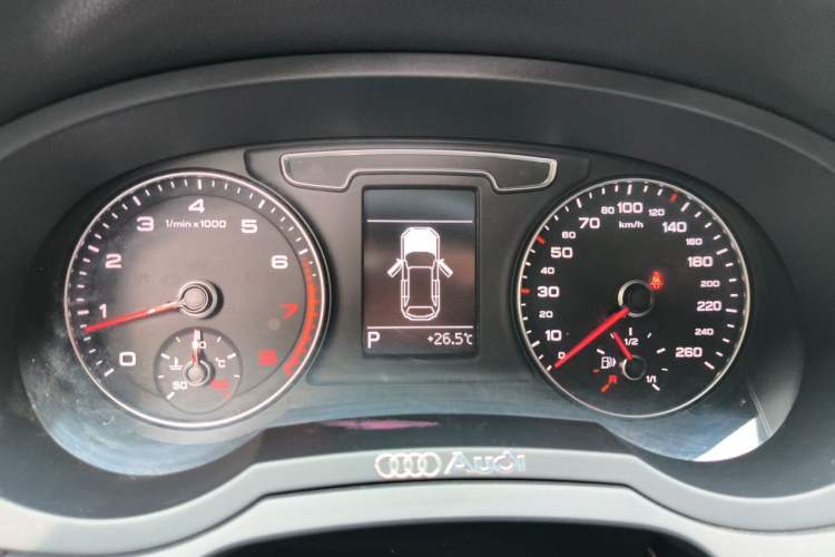 Used Audi Q3 2018 30th Anniversary Edition 30 TFSI Fashion Model Instrument Cluster