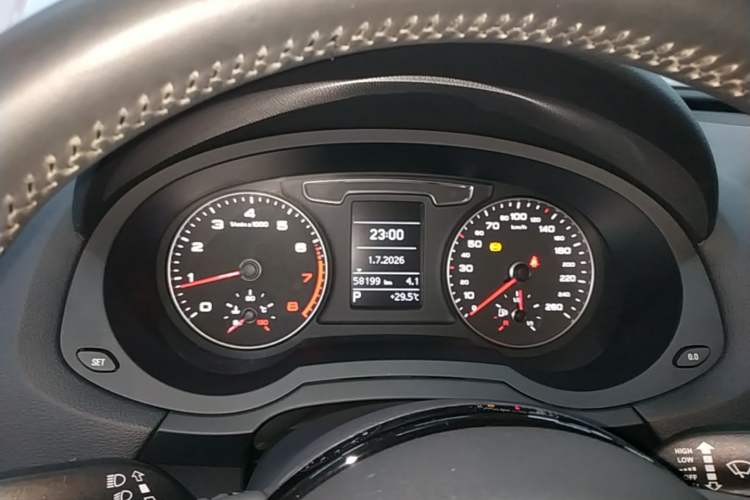 Used Audi Q3 2018 30th Anniversary Edition 30 TFSI Fashion Model Instrument Cluster