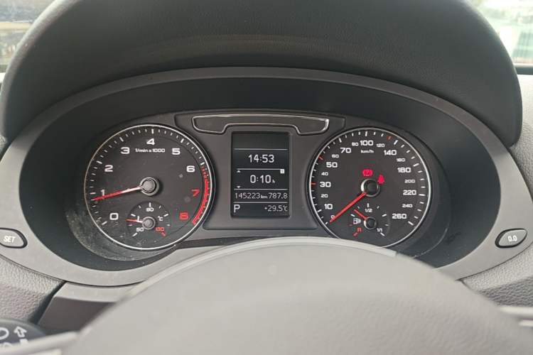 Used Audi Q3 2018 30th Anniversary Edition 35 TFSI Fashion Model Instrument Cluster