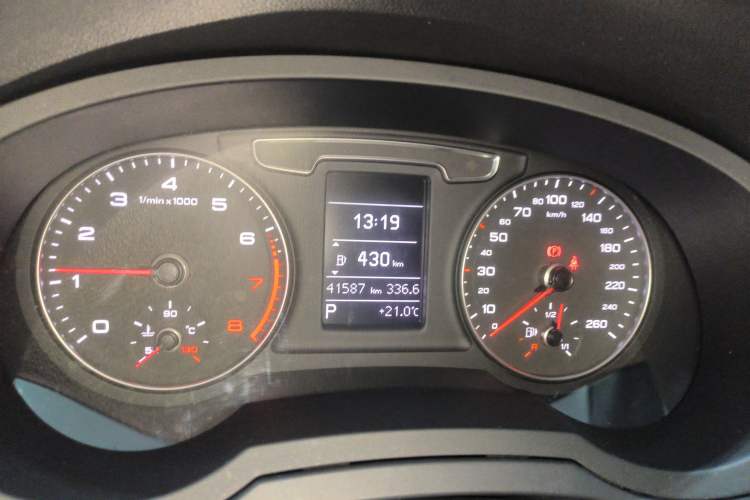 Used Audi Q3 2018 30 TFSI Fashion Edition Collector's Model Instrument Cluster