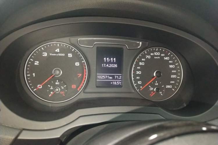 Used Audi Q3 2018 30th Anniversary Edition 35 TFSI Fashion Model Instrument Cluster