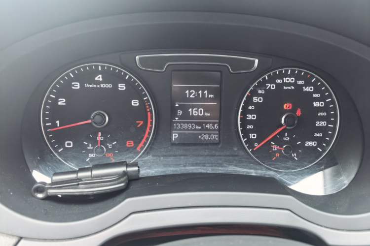 Used Audi Q3 2018 30th Anniversary Edition 30 TFSI Fashion Model Instrument Cluster