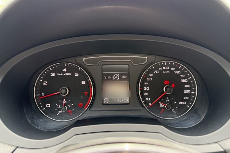 Used Audi Q3 2018 30th Anniversary Edition 30 TFSI Fashion Model Instrument Cluster