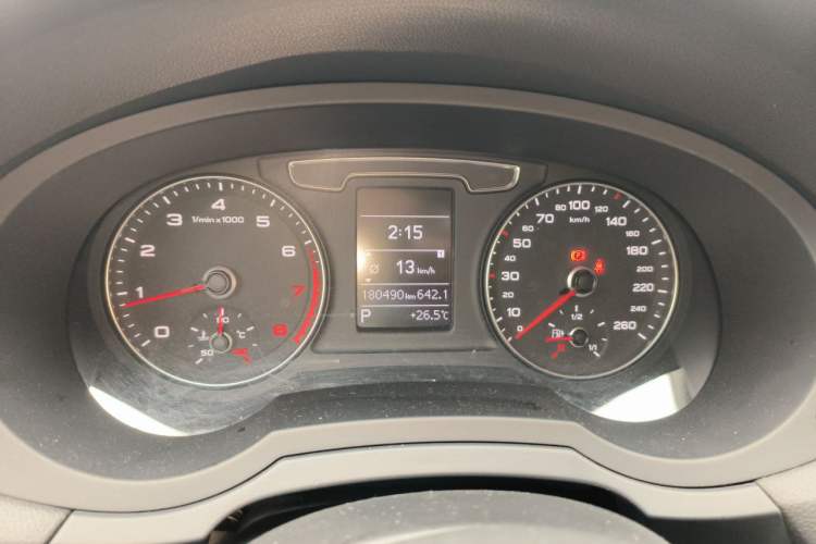 Used Audi Q3 2018 30th Anniversary Edition 30 TFSI Fashion Model Instrument Cluster
