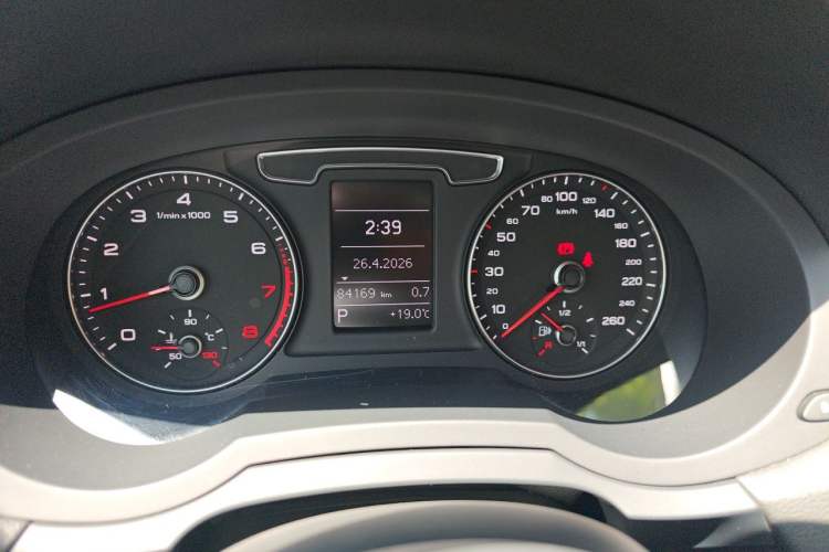 Used Audi Q3 2018 30th Anniversary Edition 30 TFSI Style Model Instrument Cluster